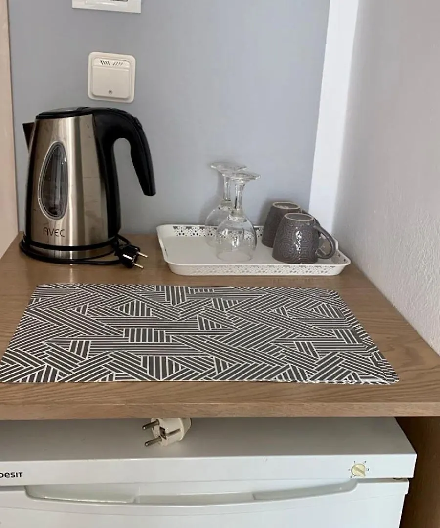 Harmonia Guest House 2 Himare