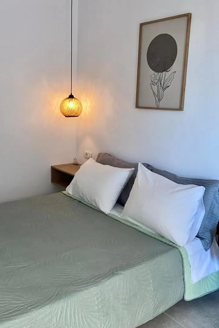 Harmonia Guest House 2 Himara
