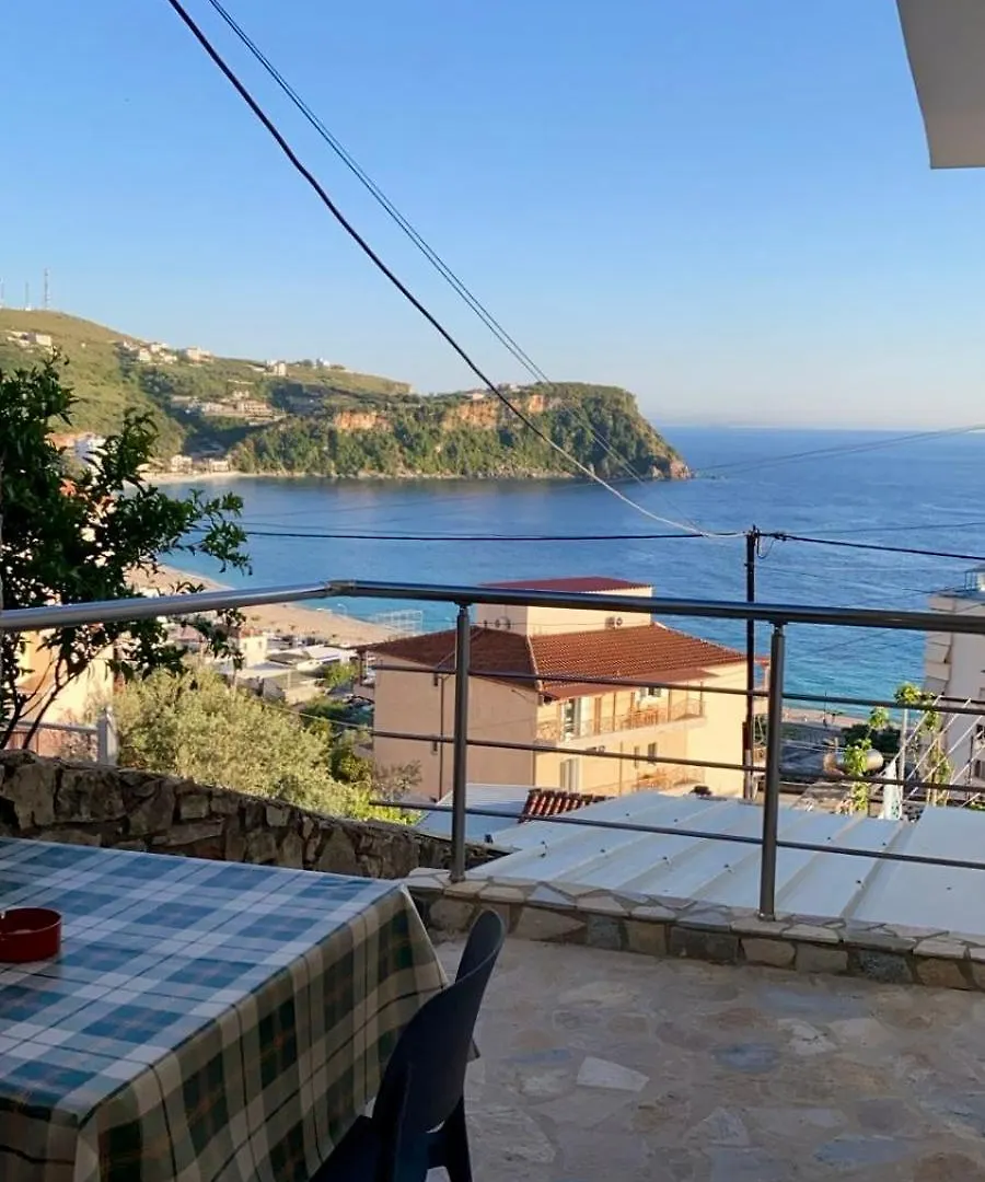 Harmonia Guest House 2 Himara