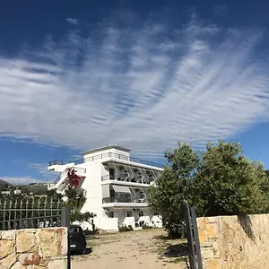 Apartment Calliope, Himarë