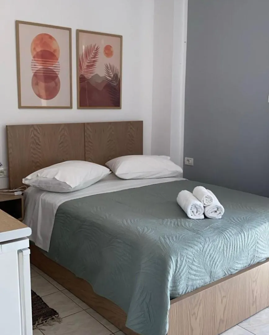 Harmonia Guest House 2 Himarë