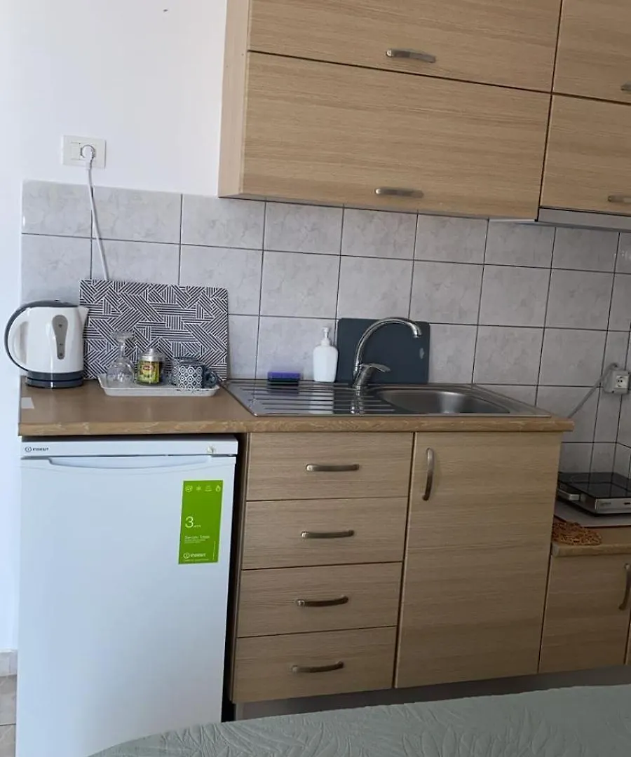 Harmonia Guest House 2 Himarë 0*,  Albanien